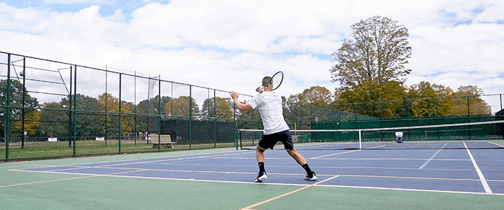 Hitting a Forehand with the Wilson Blade 98 18x20 v8