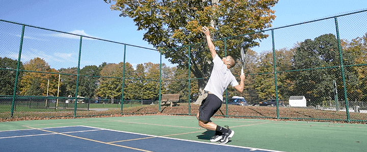 Hitting a Serve with the Wilson Blade 98 18x20 v8