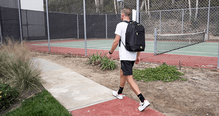 How to Choose a Tennis Bag