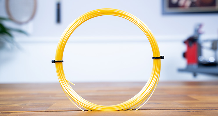 A Set of Luxilon 4G Close Up